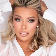 2025 Seminole Hard Rock Winterfest Boat Parade Grand Marshal Reception Special Guest Lou Schieffelin - Miss Florida USA