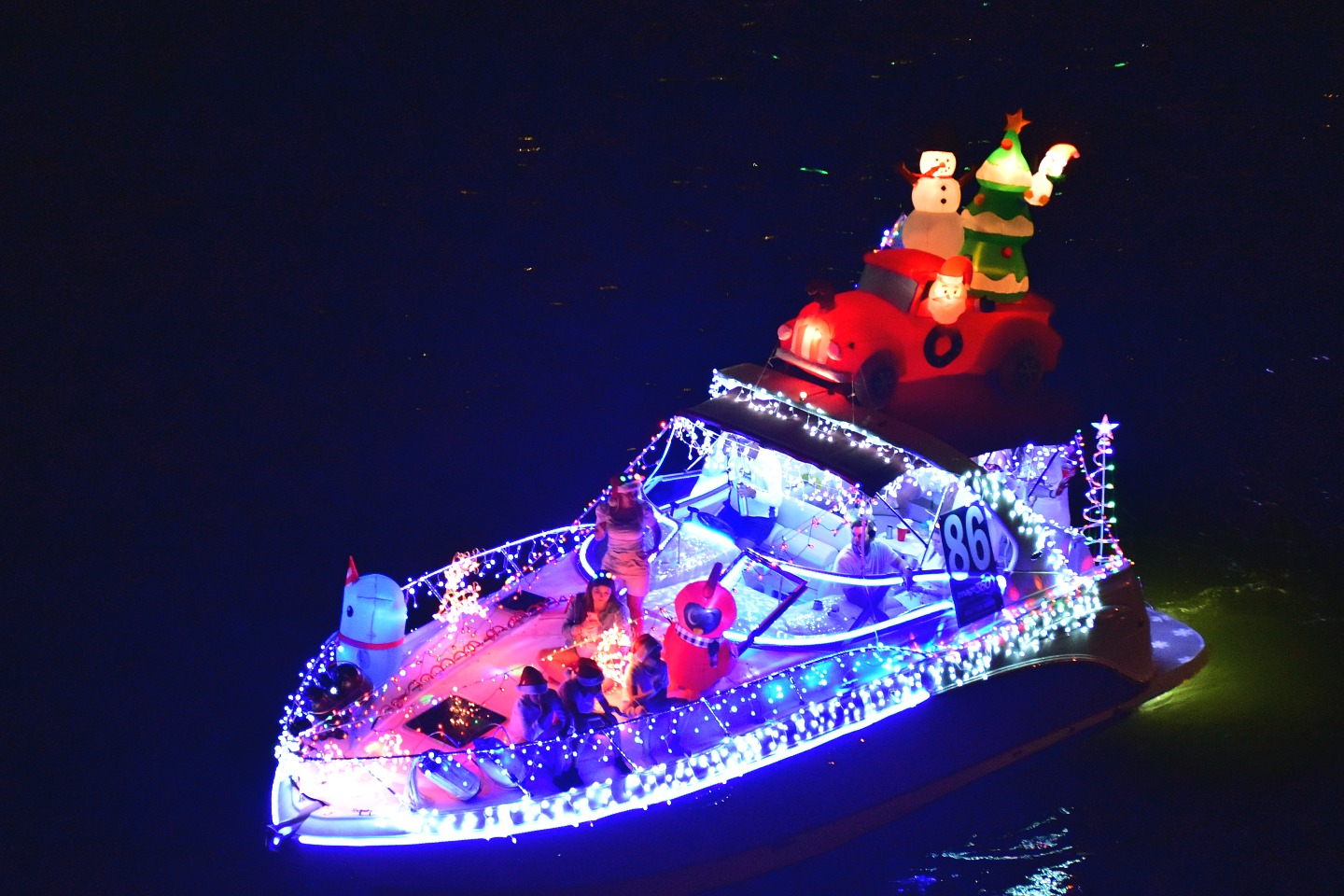 Closing Time, boat number 86 in the 2021 Winterfest Boat Parade